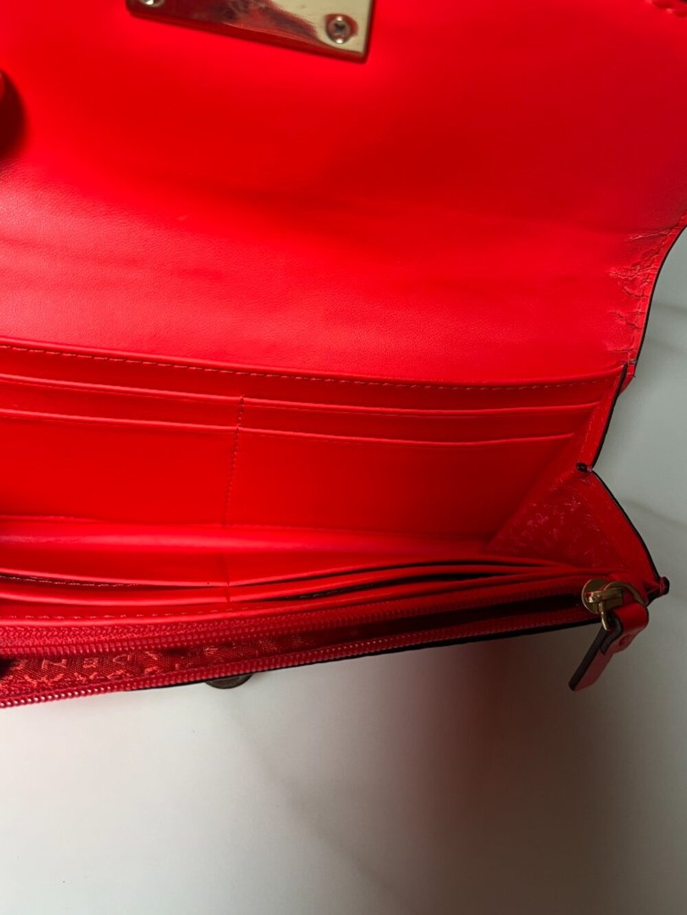 Kate Spade New York Red Pebbled Leather Turn Lock Continental Wallet - Picture 9 of 12